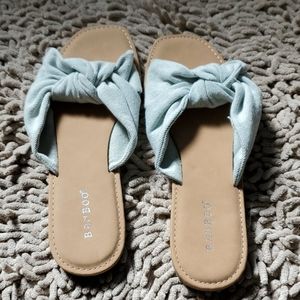 Knotted sandals